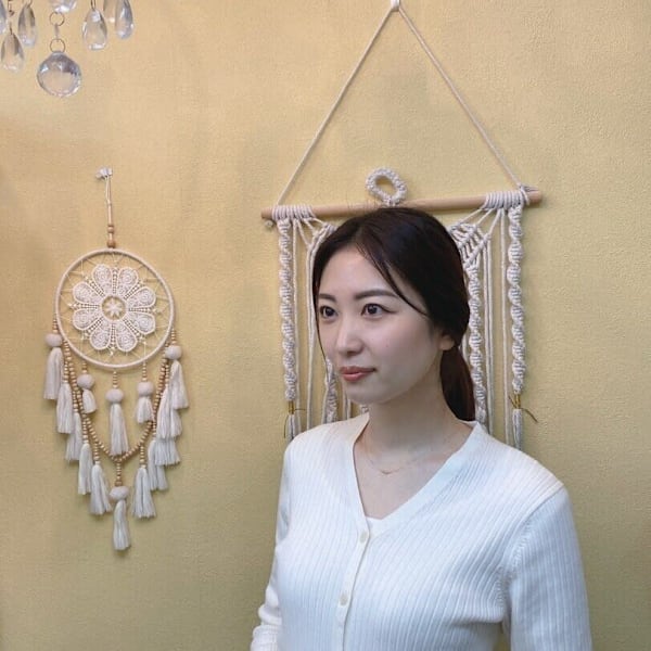 Nailsalon Queen【ネイルサロンクイーン】【ネイルサロン クイーン】のスタッフ紹介。ユミ