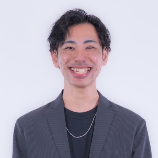 LUCIDO STYLE GLOBAL.D  稲毛店【ルシードスタイルグローバルディー イナゲテン】のスタッフ紹介。津嘉山 巧