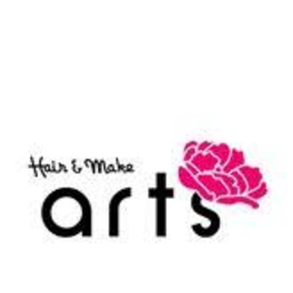 Hair＆Make arts lita【ヘアアンドメイクアーツリタ】のスタッフ紹介。和田　唯