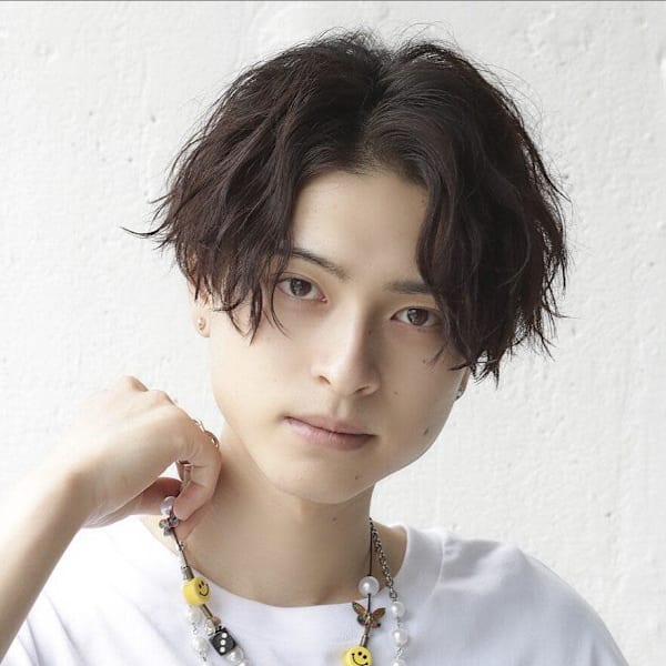 前下がりセンターパート