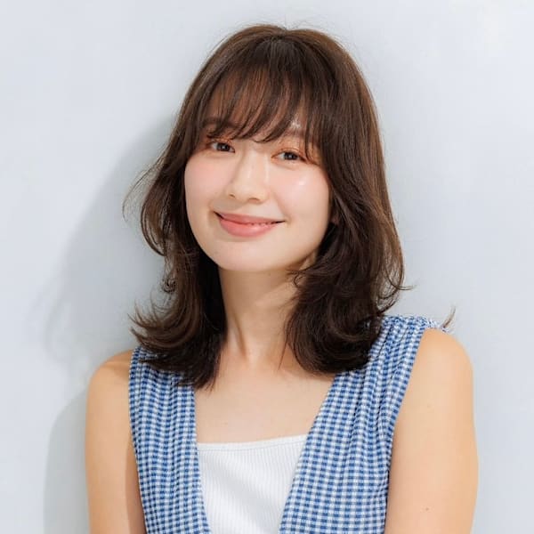 ニュアンスパーマスタイル くびれレイヤーパーマ