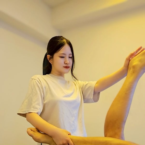 SPA SHINJUKU GARDEN.【スパシンジュクガーデン】のスタッフ紹介。モモ