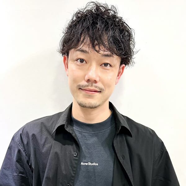 K-two心斎橋・QUEEN'S GARDEN by K-two【ケーツーシンサイバシクイーンズガーデン】のスタッフ紹介。柳澤 剣