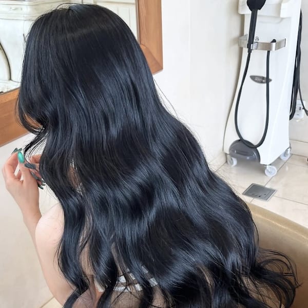 レイヤーカット 艶カラー 透明感カラー