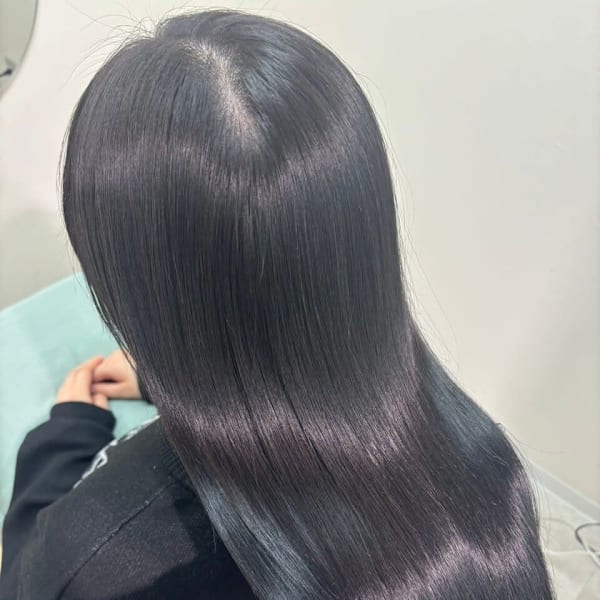 大人かわいいエギョモリミルクティーブラウン ひし形シルエット