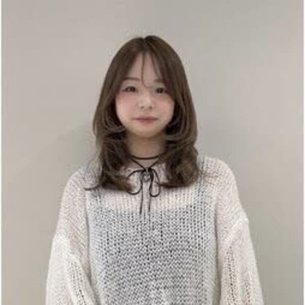 THINK SHOP 髪質改善【シンク ショップ】【シンク ショップ カミシツカイゼン】のスタッフ紹介。RIO
