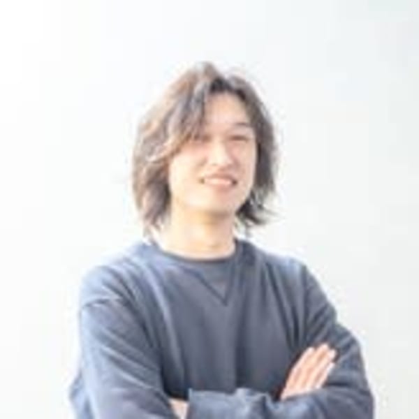 SALONS HAIR JR高槻駅前店【サロンズヘア　ジェイアールタカツキエキマエテン】のスタッフ紹介。岩本