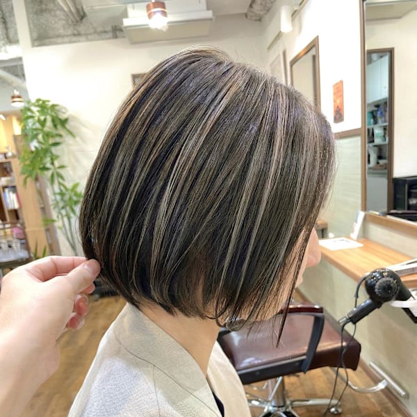 ボブのオリーブハイライト【飯田淳平】Re:ta Hair