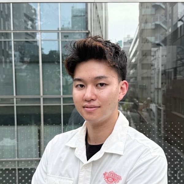ヒロ銀座ヘアーサロン銀座一丁目店【ヒロギンザヘアーサロンギンザイッチョウメテン】のスタッフ紹介。立脇啓佑