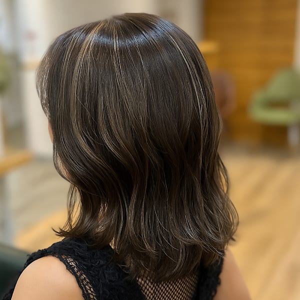 白髪ぼかしハイライト グレージュ 透明感カラー 髪質改善|hair salon Rich 横須賀中央店