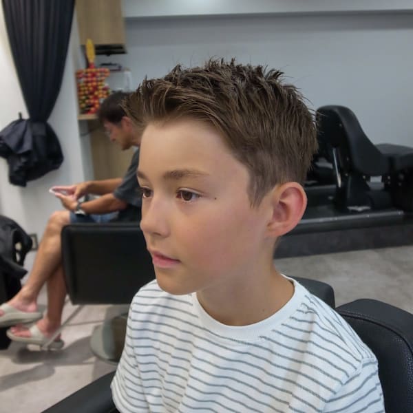 ナチュラル質感ショート外人風