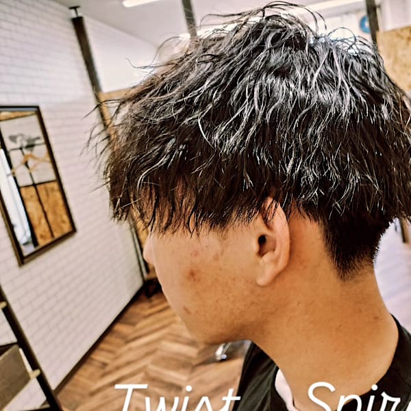 ツイストスパイラルパーマ|THE CUT