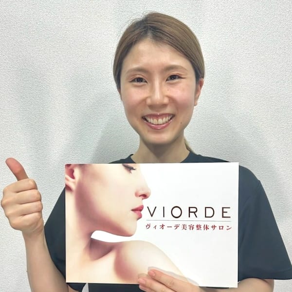 ヴィオーデ美容整体サロン 立川店【ヴィオーデビヨウセイタイサロン タチカワテン】のスタッフ紹介。アオキ