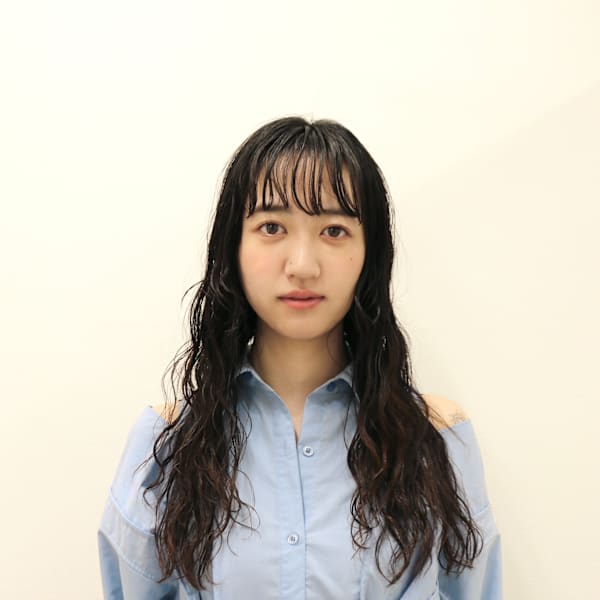 Eleanor spa & treatment 梅田 大阪駅前第4ビル店【エレノアスパアンドトリートメント ウメダ オオサカエキマエダイヨンビルテン】のスタッフ紹介。澪里