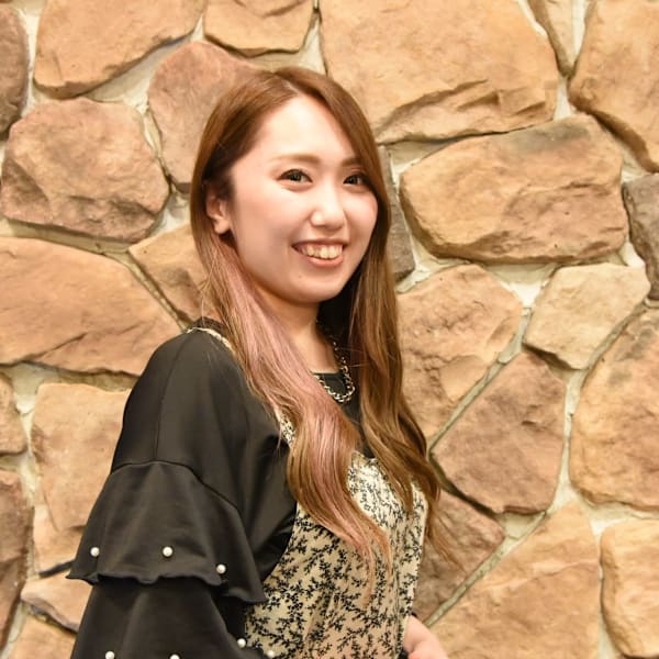 Lita Hair【リタヘアー】のスタッフ紹介。長谷川 理那