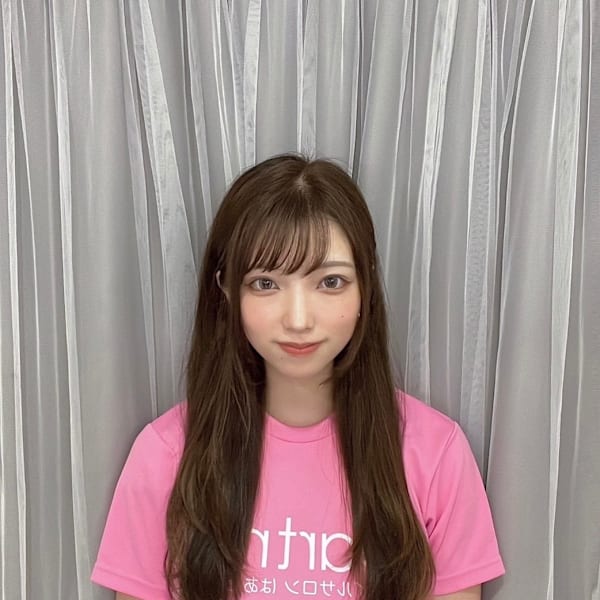 はあとねいる 志木店【ハアトネイル シキテン】のスタッフ紹介。ヒナ