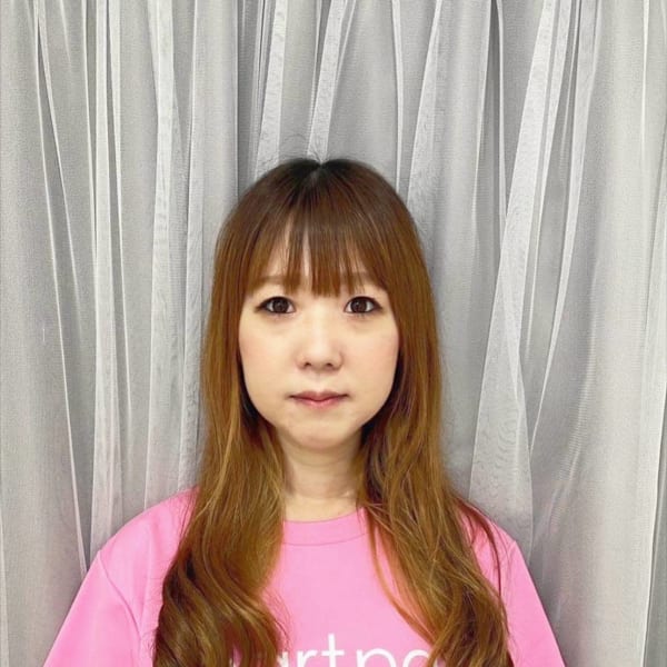 はあとねいる 志木店【ハアトネイル シキテン】のスタッフ紹介。アケミ