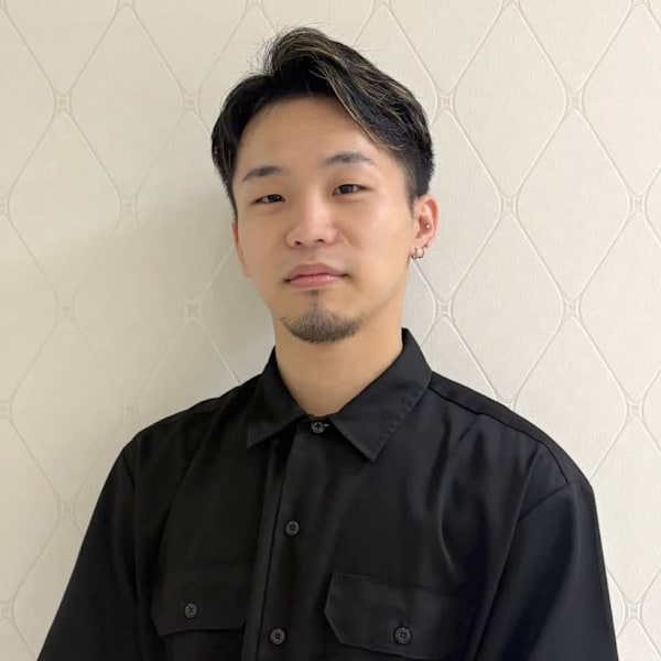 ヘアーサロン ソシエ 山陽姫路店【ヘアーサロン ソシエ サンヨウヒメジテン】のスタッフ紹介。長田 龍