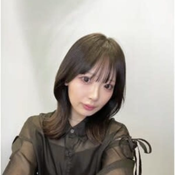 SARA BEAUTY×LIFESTYLE【サラビューティーバイライフスタイル】のスタッフ紹介。KIMIYO /天神大名