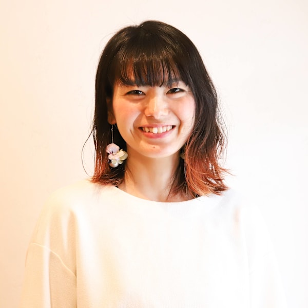 bouquet【ブーケ】【ブーケ】のスタッフ紹介。加奈子