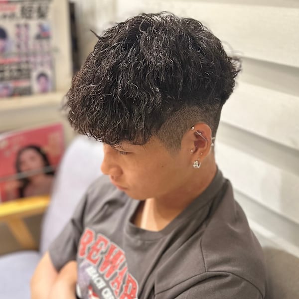 くるくるしすぎないスペインカール|KORERO hair