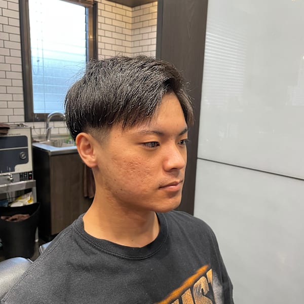 アップバングショート