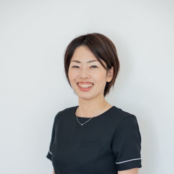 脱毛・美肌サロンEpi House【ダツモウビハダサロンエピハウス】のスタッフ紹介。ミヤケ　マイコ