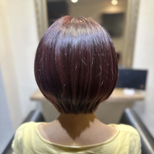 ショートボブ・パープルカラー