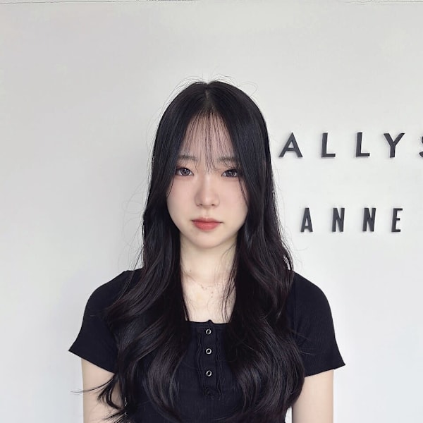 ALLYS umeda【アリーズ ウメダ】のスタッフ紹介。広瀬 帆々乃