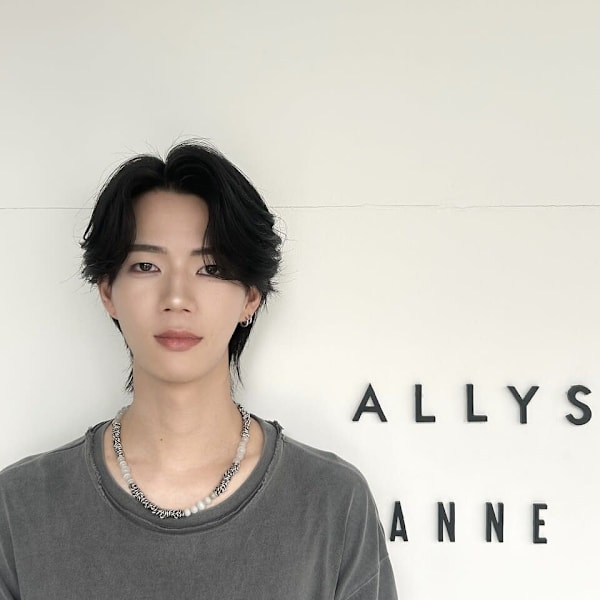 ALLYS umeda【アリーズ ウメダ】のスタッフ紹介。中島 史優