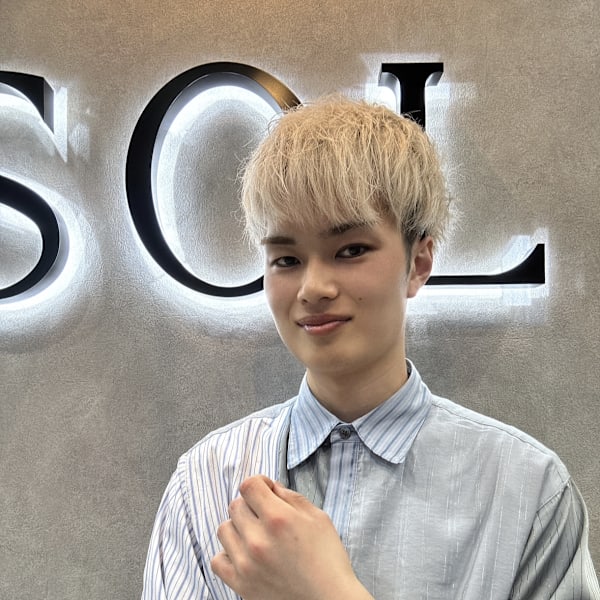 SOL hair【ソルヘアー】【ソルヘアー】のスタッフ紹介。小森 翔太