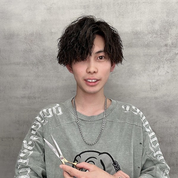 【静岡メンズ専門】NEXT 静岡店 men's【ネクストシズオカテンメンズ】のスタッフ紹介。ツイスパ にっきー