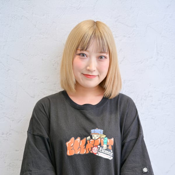 IMAGE-A eyelash あざみ野店【イメージア アイラッシュ アザミノテン】のスタッフ紹介。ユウカ