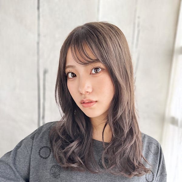 透け感グレージュのミックスカール|hair make nalu 荻窪西口 白山神社参道通り店