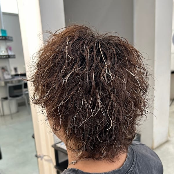 サーフカール ブラウンカラー 金メッシュ