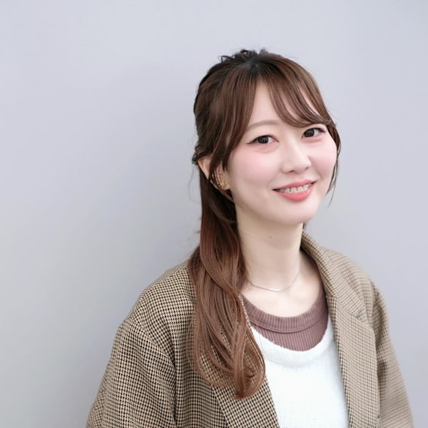 est-r.Fukuoka【福岡博多店】【エストアールフクオカ フクオカハカタテン】のスタッフ紹介。Ayaka