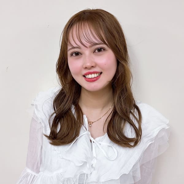 GALETTE UMEDA【ガレットウメダ】のスタッフ紹介。門原　理子
