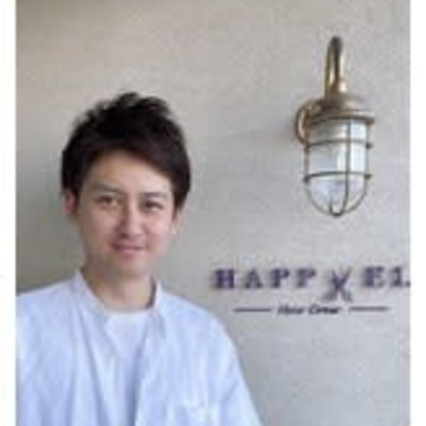 HAPPYEL hair crew【ハピエルヘアークルー】のスタッフ紹介。森井 佑