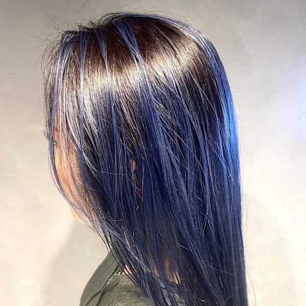 バレイヤージュ/ディープブルー/色落ちシルバー