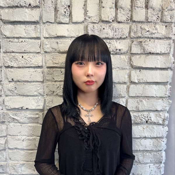 Lusso libera 池袋店【ルッソリベラ イケブクロテン】のスタッフ紹介。小澤 結愛