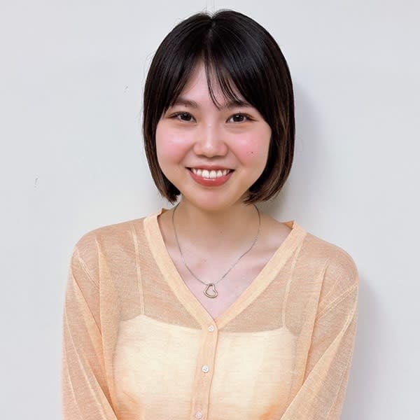 GALETTE UMEDA【ガレットウメダ】のスタッフ紹介。高谷　萌花