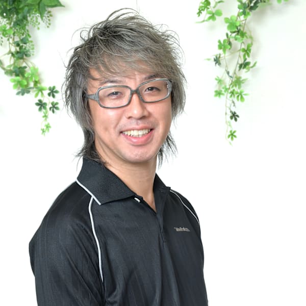 nina 【ニーナ】三軒茶屋【ニーナ　サンゲンヂャヤ】のスタッフ紹介。助川　貴之武