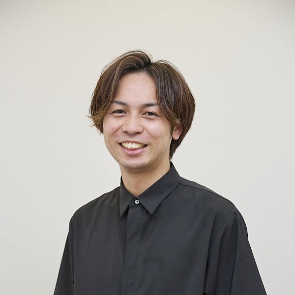 ヘアメディカルサロン銀座【ヘアメディカルサロンギンザ】のスタッフ紹介。杉本