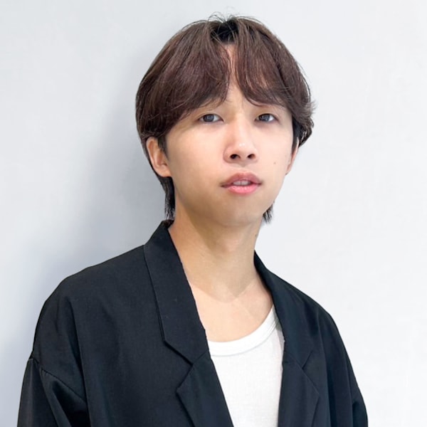 IT by ALBUM 北千住店【アイティー バイ アルバム】【アイティー バイ アルバムキタセンジュテン】のスタッフ紹介。浦沢 翔太