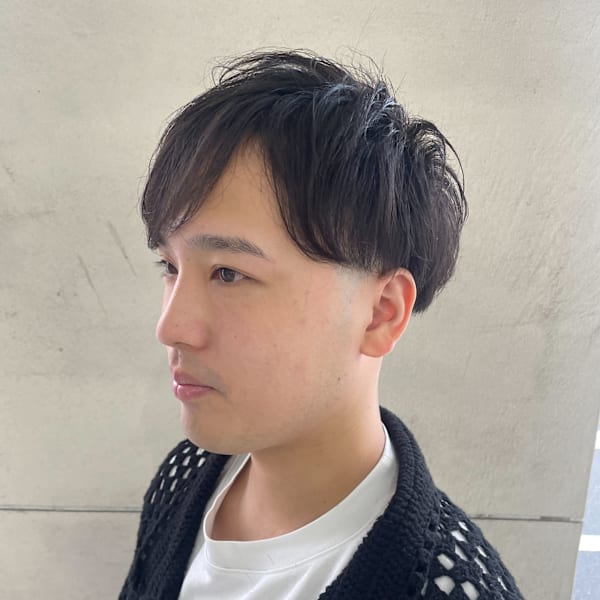 【かしゅう】メンズ/動きのあるマッシュベースフェードカット