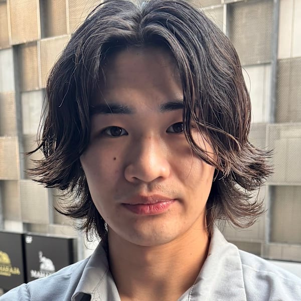 ヒロ銀座ヘアーサロン 麻布乃木坂 六本木駅前店【ヒロギンザヘアーサロンアザブノギザカロッポンギエキマエテン】のスタッフ紹介。小松 美雄