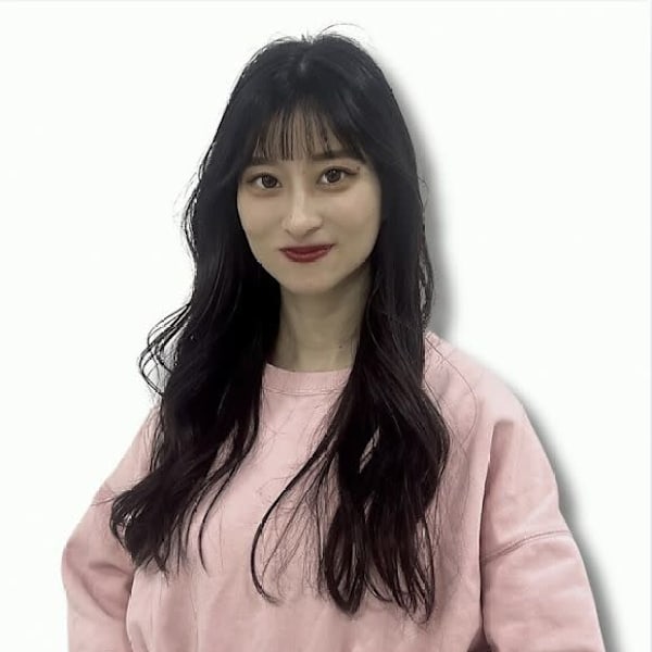 アイブロウサロン i’m 甲府店【眉毛専門店】【アイブロウサロンアイム コウフテン マユゲセンモンテン】のスタッフ紹介。ミホ