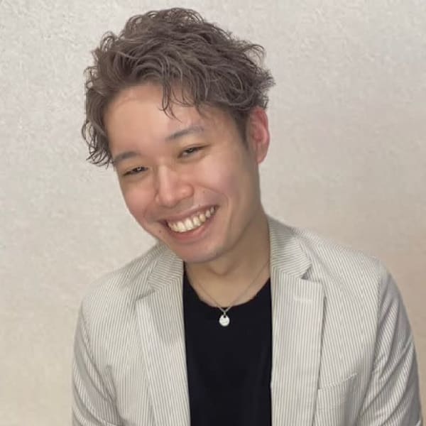 全席個室美容室Zina 銀座 髪質改善&トリートメント【ゼンセキコシツビヨウシツジーナギンザ カミシツカイゼン トリートメント】のスタッフ紹介。おじま 