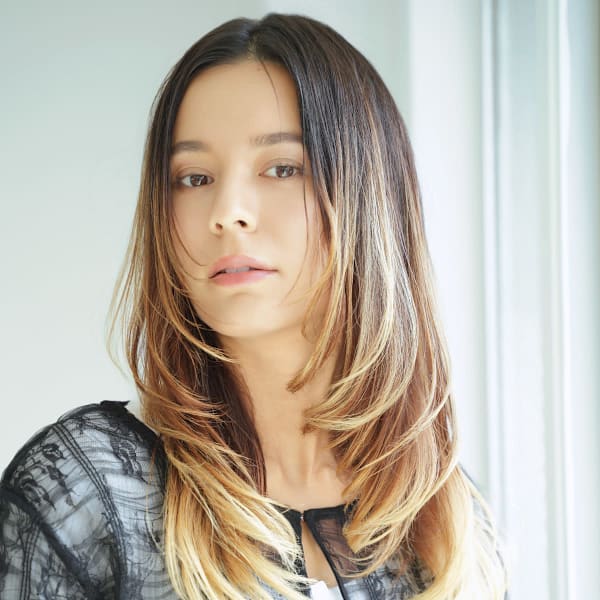 HCレイヤー×セミロングスタイル