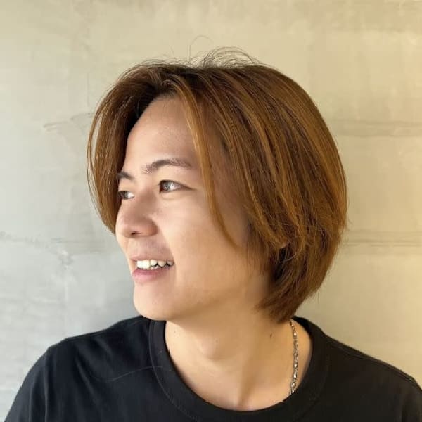 Lond Bloom 天神大名店【ロンドブルーム テンジンダイミョウテン】のスタッフ紹介。正岡慶士 ボブ縮毛